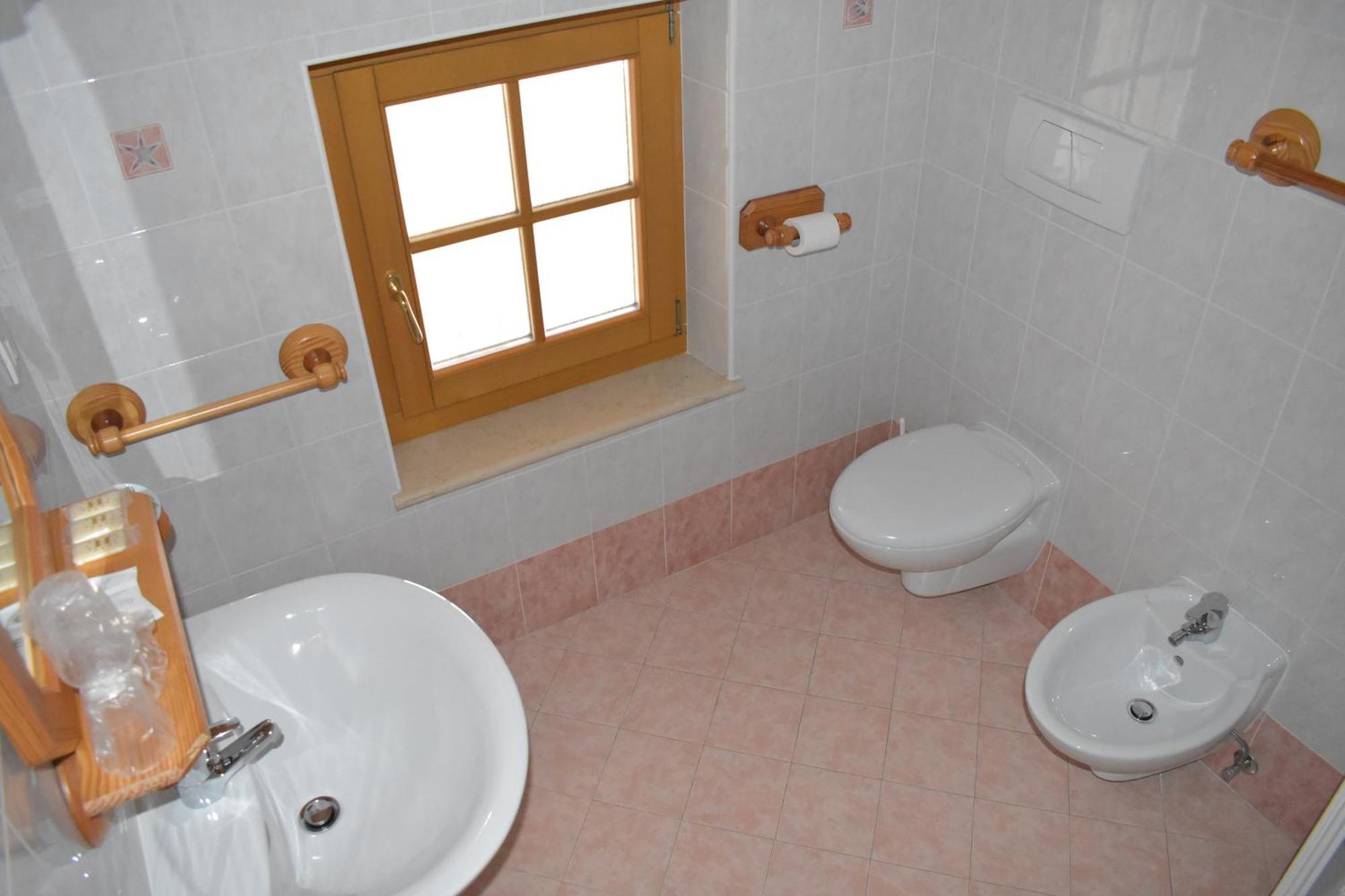 Agriturismo Maso Tafol Villa Cloz Værelse billede